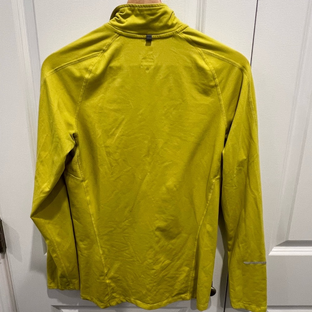 Nike Running DriFit Men's Yellow pull over